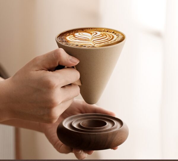 Taza Cónica de Cerámica de Gres Artesanal - Image 7