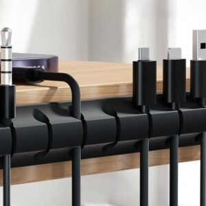 Caja Minimalista para Gestión de Cables y Regletas