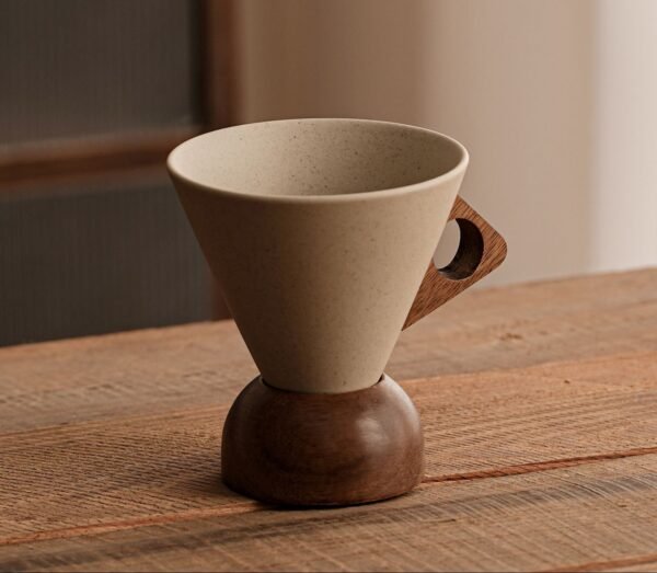Taza Cónica de Cerámica de Gres Artesanal - Image 3